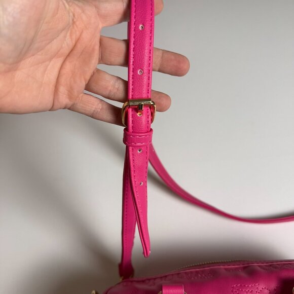Juicy Couture Hot Pink Quilted Barrel Handbag Purse, Gold Hardware, Long Strap - Picture 15 of 16